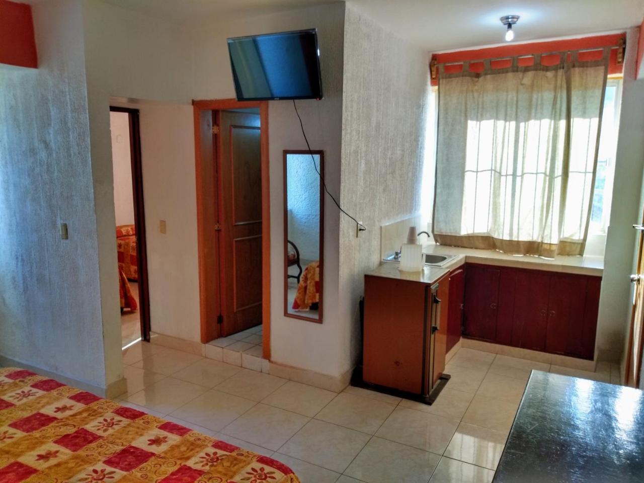 Hotel Sol Del Pacifico Lázaro Cárdenas Екстериор снимка