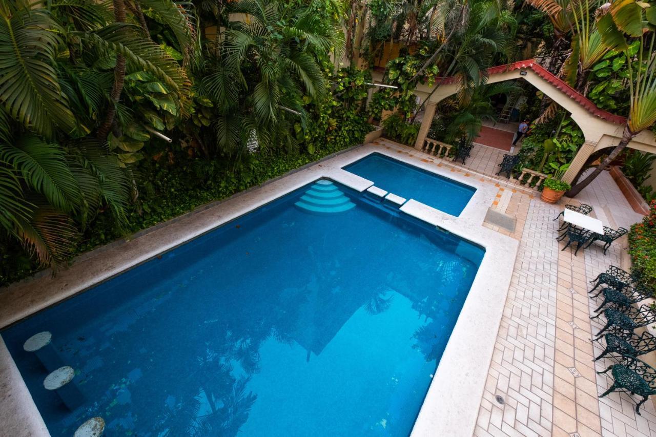 Hotel Sol Del Pacifico Lázaro Cárdenas Екстериор снимка